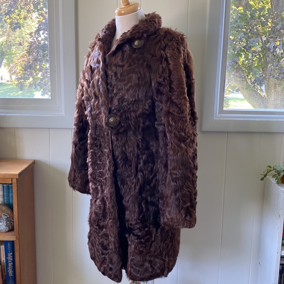 Vintage 30s 40s Chestnut Brown Curly Lamb Fur Coat S - Picture 2 of 13